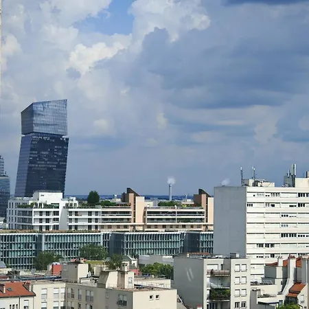 Lumineux Proche De La Ligne 14 Apartament